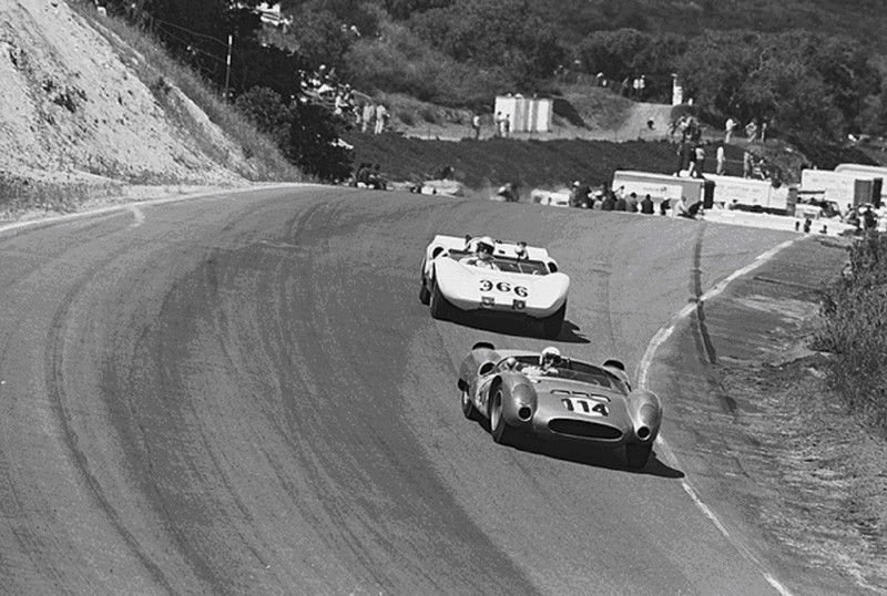 Dave MacDonald, Carroll Shelby, Lang Cooper King Cobra, Laguna Seca Raceway